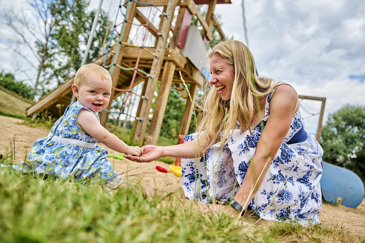 Kind am Spielplatz